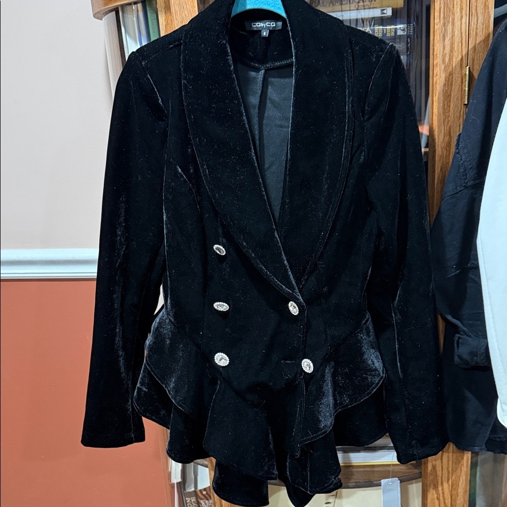 Elegant Black Velvet Double-Breasted Blazer